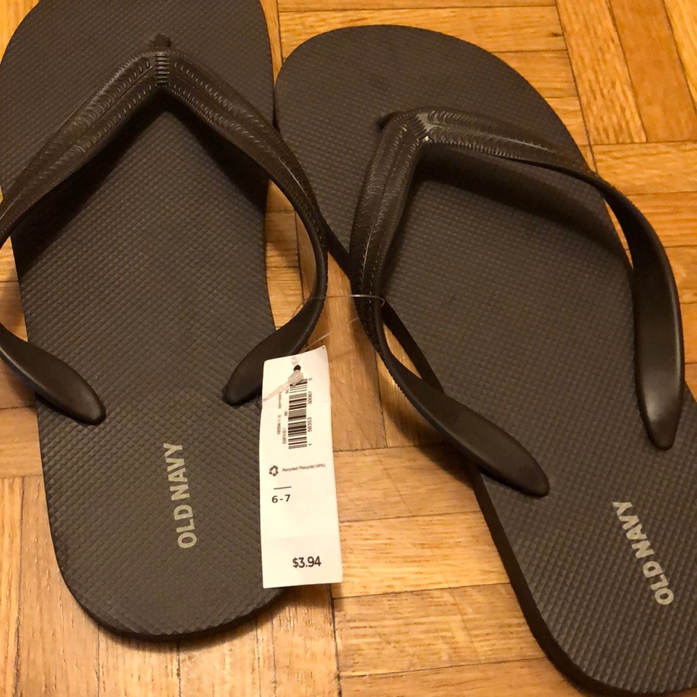 Old Navy flipflops